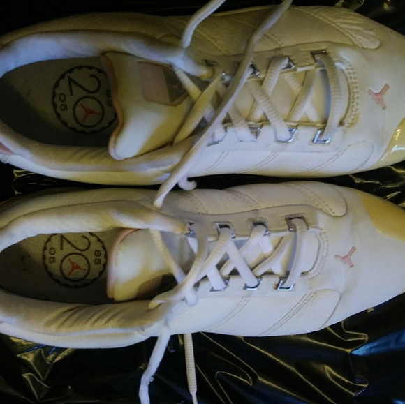 Jordan's DEREK JETER women's - Picture 4 of 5